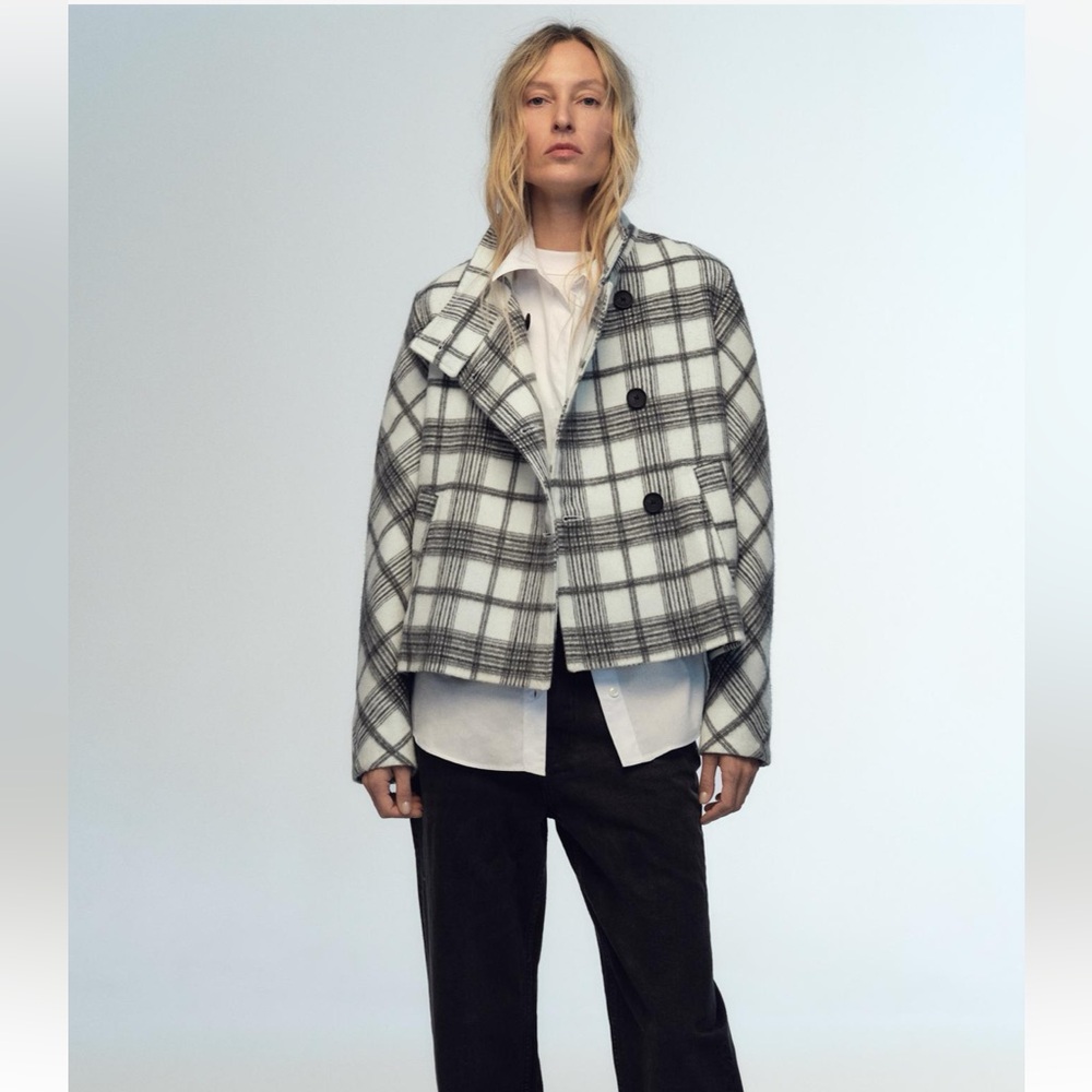 NWOT Zara High Collar Jacket Size Medium